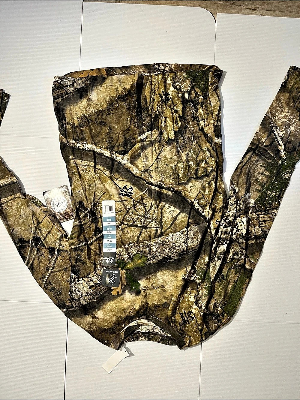 Realtree Men’s APX Camo Long Sleeve